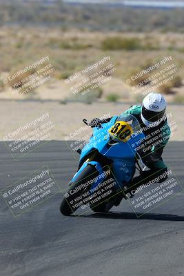 media/Mar-26-2023-CVMA (Sun) [[318ada6d46]]/Race 3 Amateur Supersport Open (Holeshot)/